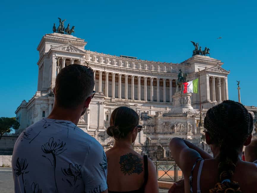 Rome: Guided Walking Tour in English or Spanish - Why an evening walk works so well in Rome