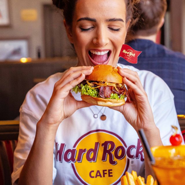 Rome: Hard Rock Cafe Experience - Practical tips for your visit