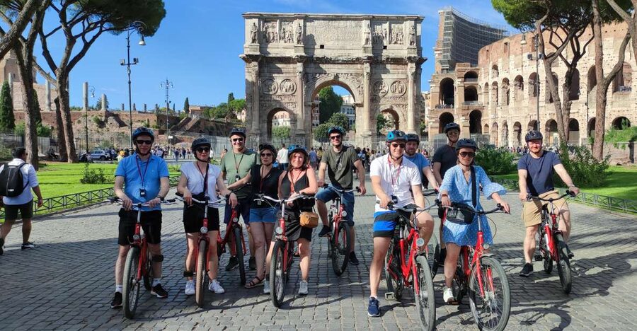 Rome: Highlights Bike Tour - Starting near Piazza Venezia
