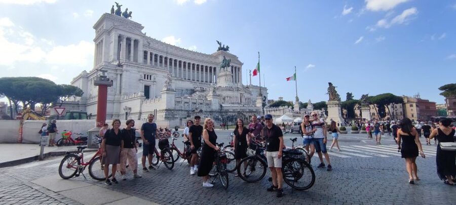 Rome: Highlights Bike Tour - Jewish Ghetto and Campo de’ Fiori