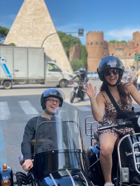 Rome: Highlights Vespa Sidecar Tour with Coffee and Gelato - Janiculum Hill and the Fontanone view