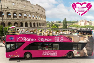 Hop-on Hop-off Sightseeing Bus Tour with Audioguide