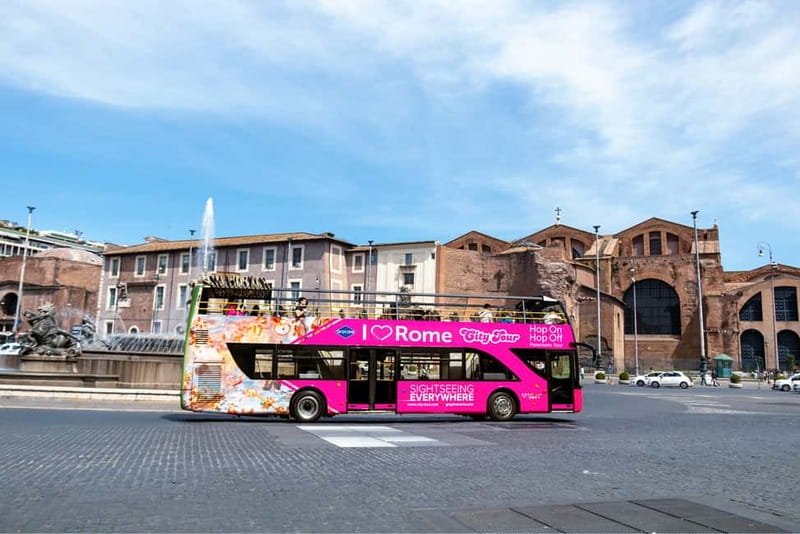 Rome: Hop-on Hop-off Sightseeing Bus Tour with Audioguide - Piazza Venezia and the Roman Forum views