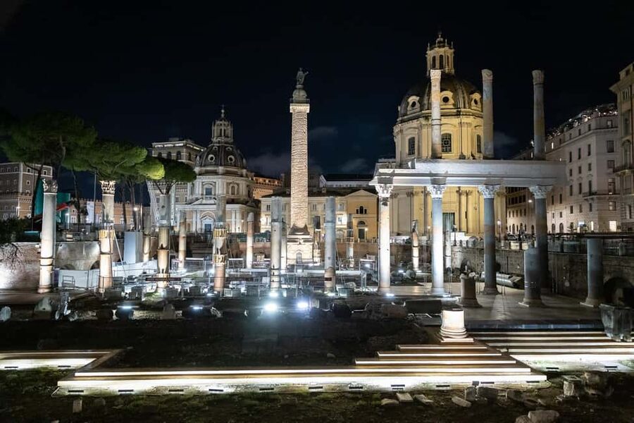 Rome: Moonlight Walking Tour – Free for Kids - The Final Colosseum Viewpoint