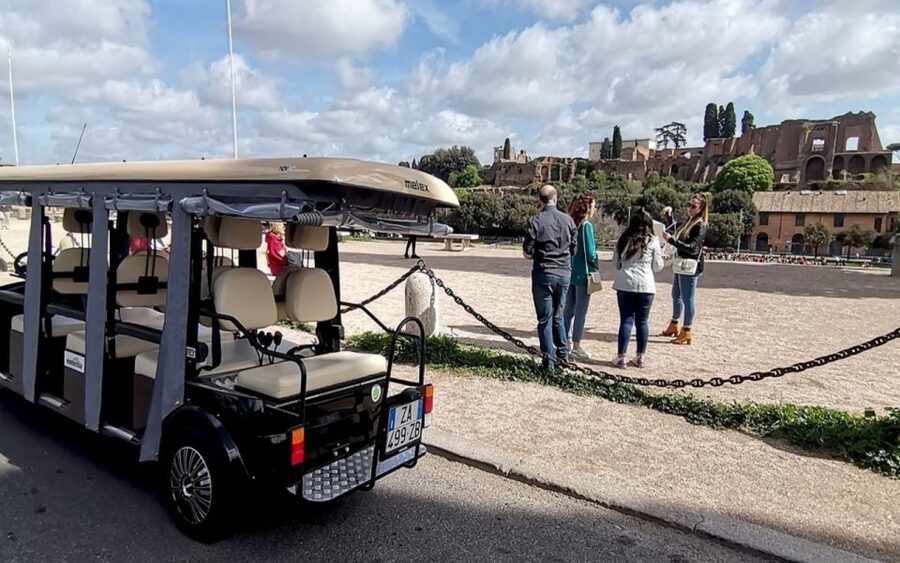 Rome: Night Tour of the City by Golf Cart (Private option) - Piazza Navona brings Rome’s Baroque side to life