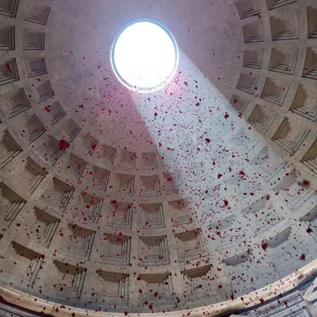 Rome: Pantheon Guided Tour with Entry Ticket and Headsets - Why the Pantheon works best with a guide