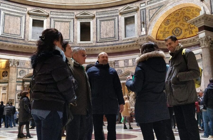 Rome: Pantheon Guided Tour with Skip-the-line Ticket - What the 45-minute format feels like