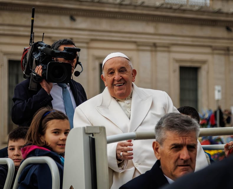 Rome: Papal Audience Tour With Reserved Access - Key points at a glance