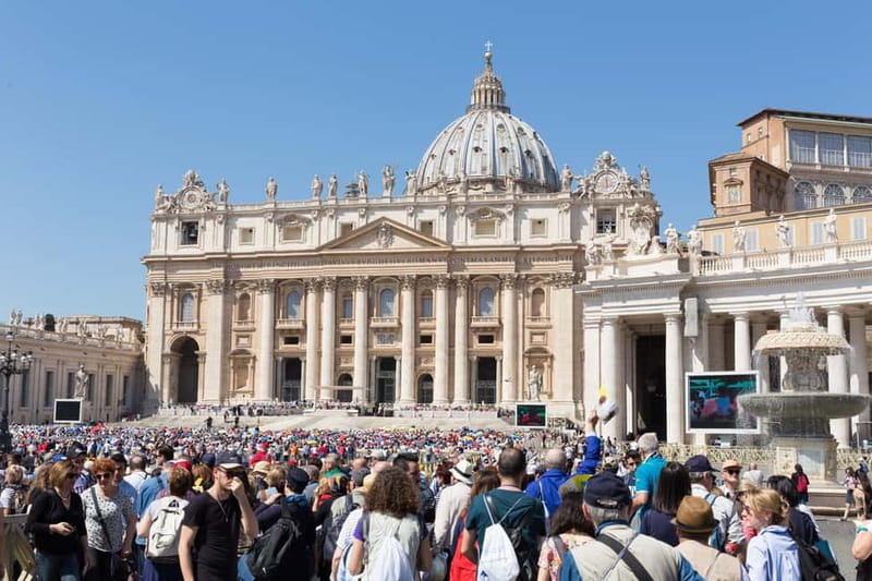 Rome: Papal Audience with Pope Leo XIV & Expert Guide - Finding a Good Place in St. Peter’s Square