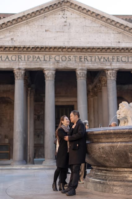 Rome: Personalized Photoshoot outside the Colosseum - What you receive after the session