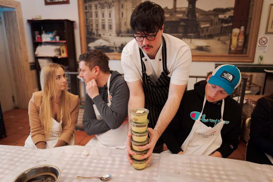 Rome: Pizza and Tiramisu Cooking Class in Piazza Navona - Is $68.33 a good value?