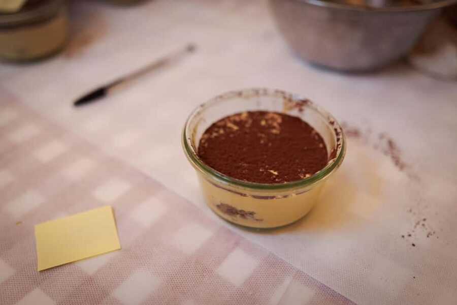Rome: Pizza and Tiramisu Cooking Class in Piazza Navona - Choosing toppings and baking your pizza