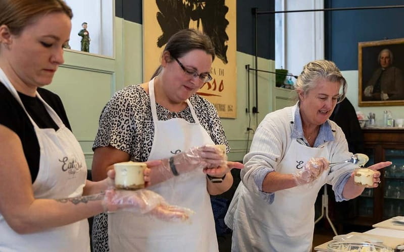 Rome: Pizza & Tiramisu Making Class with Wine & Limoncello - Should you book it?