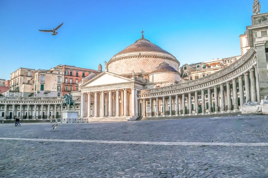 Rome: Pompeii and Naples Day Trip with Pompeii Entry Ticket - The tour leaders make the tight schedule manageable