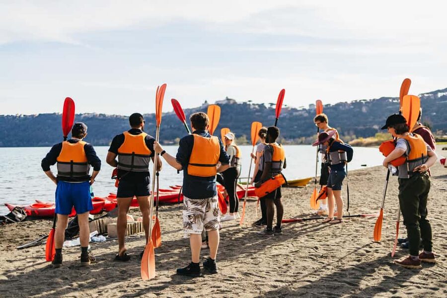 Rome: Popes' Lake, Kayak Tour with Swimming & Roman Pizza - What the $45.55 price really includes