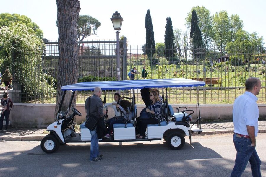 Rome: Private Guided City Highlights Tour by Golf Cart - Is $198.25 per person fair?