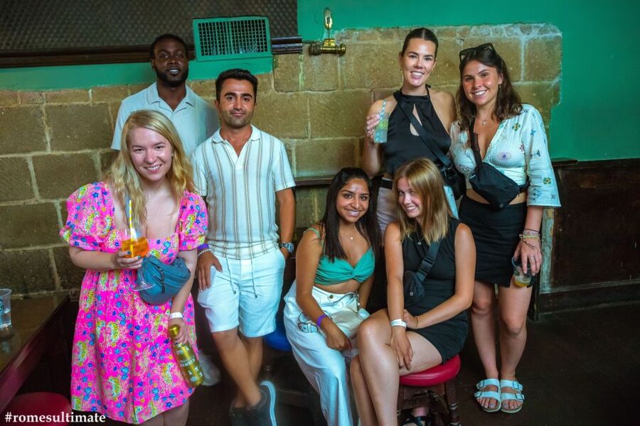 Rome: Pub Crawl and Ultimate Party with Open Bar and Pizza - What the venue mix can feel like