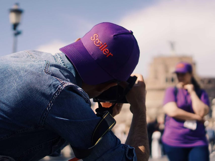 Rome: Romantic Photoshoot for Couples - Piazza di Spagna and the wider Rome route