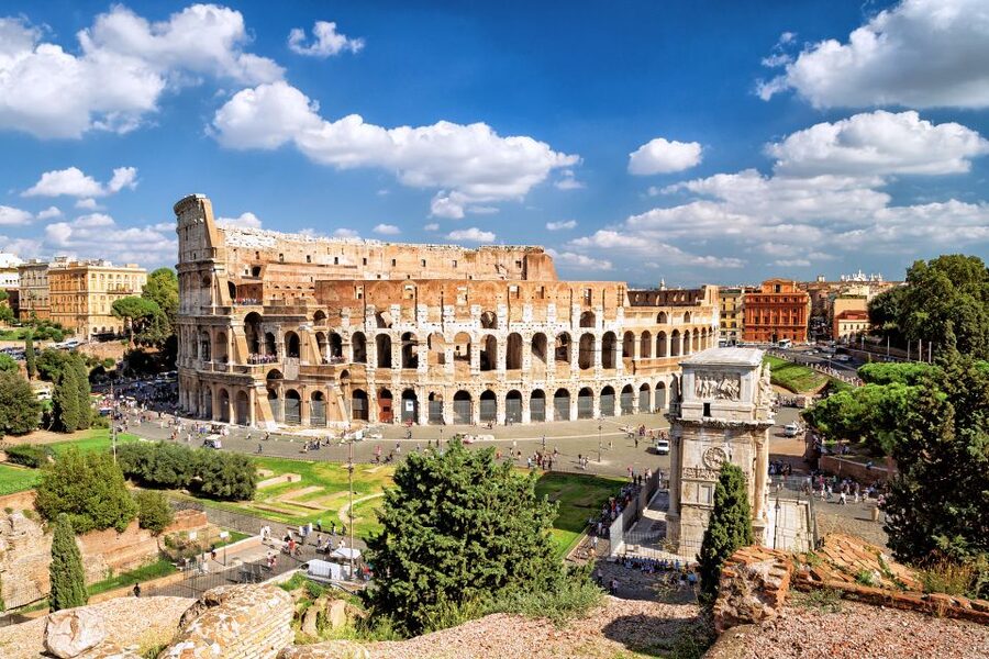 Rome: Self-Driven Sightseeing Tour by Vespa - What riding in Rome feels like