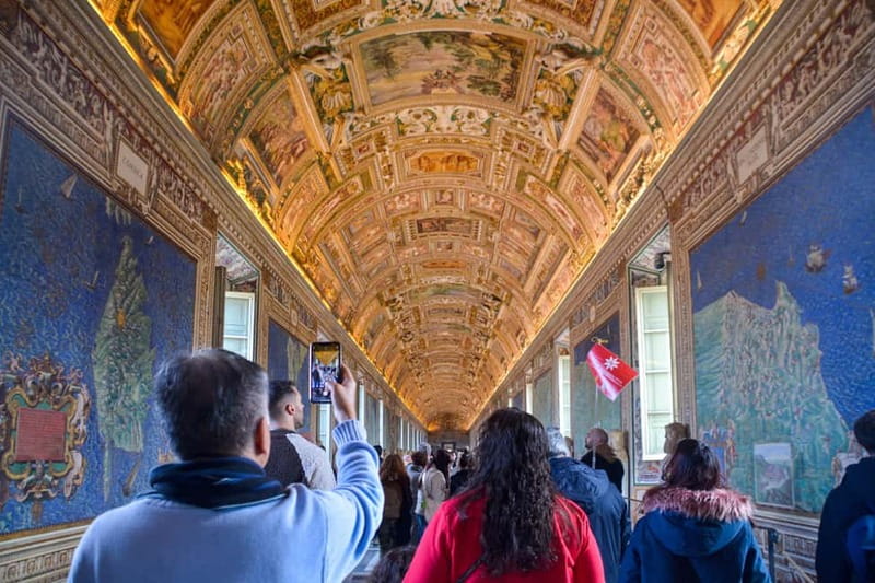 Rome: Sistine Chapel, Vatican Museums and Basilica Tour - The guides make the biggest difference