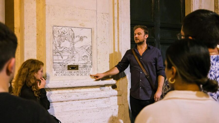 Rome: Small Group Rome's Dark Side - Ghosts & Legends Tour - Castel Sant’Angelo and the final walk by the river
