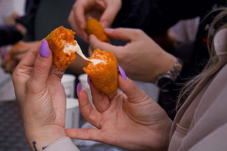 Rome: Small Group Trastevere Food Tour with Dinner - Spirito di Vino: the evening’s main meal