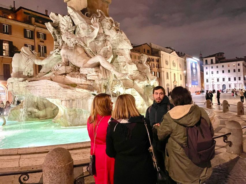 Rome: Spanish Steps, Trevi, Navona and Pantheon Sunset Tour - Side streets and churches: where the walk feels personal
