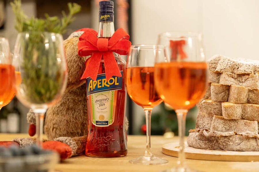Rome: Spritz & Spaghetti Cooking Class - Your first drink: the Aperol spritz