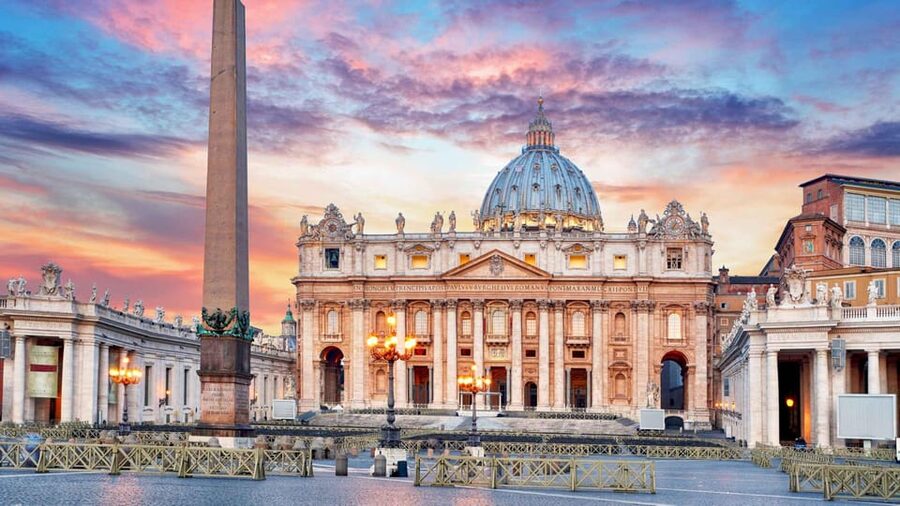 Rome: St. Peter’s Basilica Audio Guide with Dome Climb - What the $14 experience actually includes