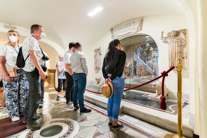 Rome: St. Peter's Basilica, Papal Tombs, and Dome Climb Tour - Why the Dome changes your view of St. Peter’s