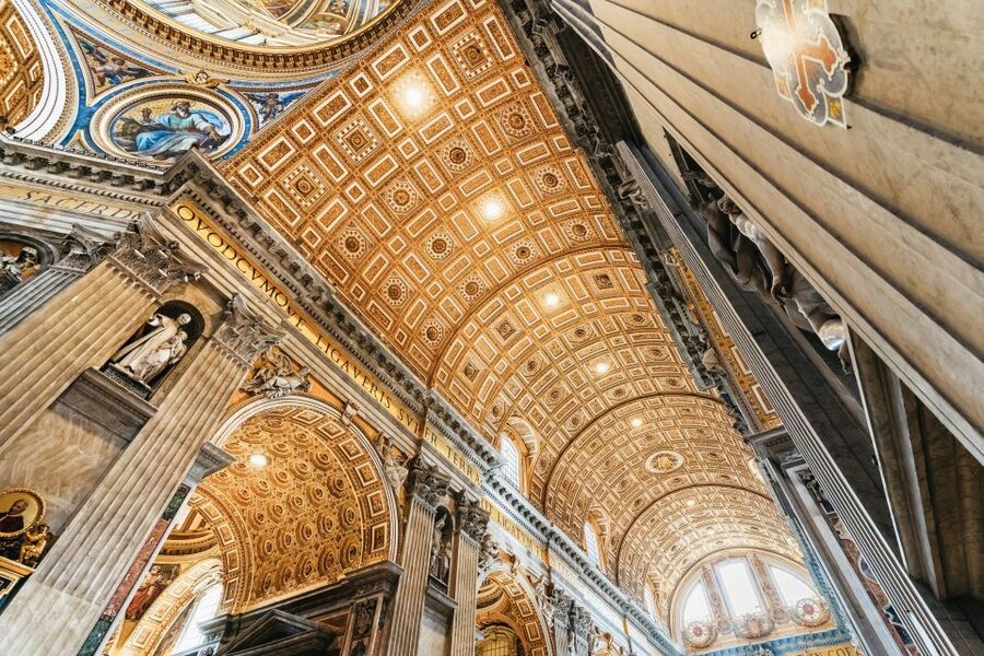 Rome: St. Peter's Basilica, Papal Tombs, and Dome Climb Tour - The Vatican Grottoes and St. Peter’s Tomb