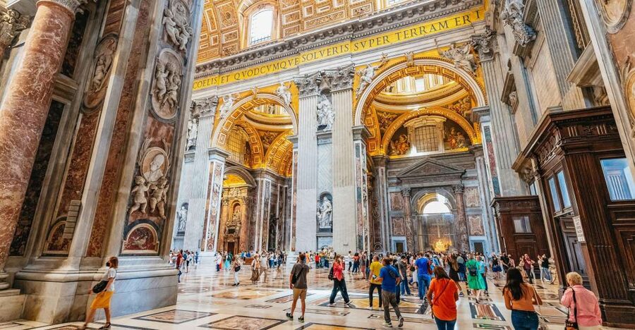 Rome: St. Peter's Basilica, Square and Grottoes Guided Tour - Bernini’s Square and the famous colonnade