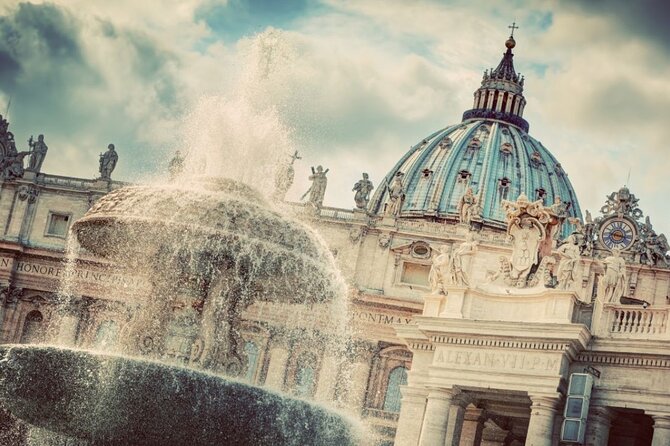 Rome: The Original Entire Vatican Tour & St. Peter's Dome Climb - Moving through the Vatican Museums