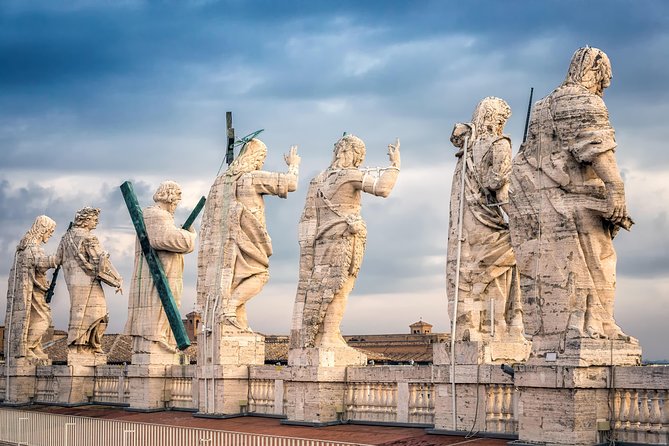 Rome: The Original Entire Vatican Tour & St. Peter's Dome Climb - Pace, crowds, and the physical demands