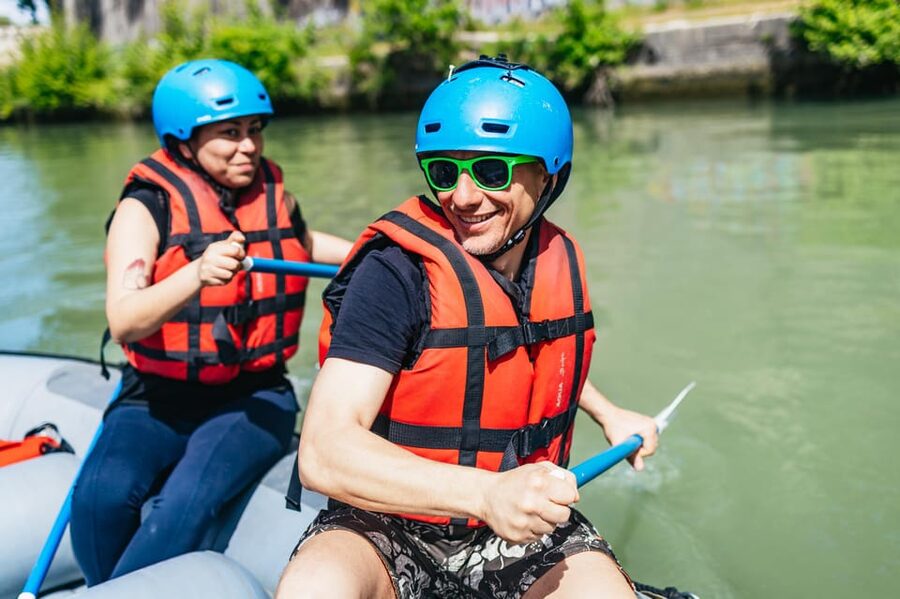 Rome: Tiber River Urban Rafting Tour with Roman Pizza - What the pizza really adds