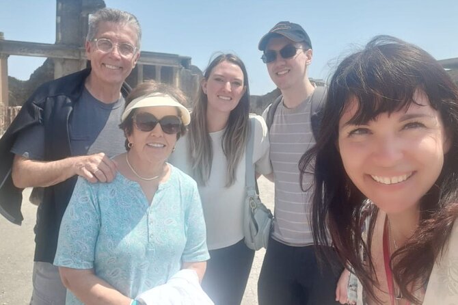 Rome to Pompeii Guided Tour with Wine & Lunch by High Speed Train - The approach to Pompeii and Mount Vesuvius