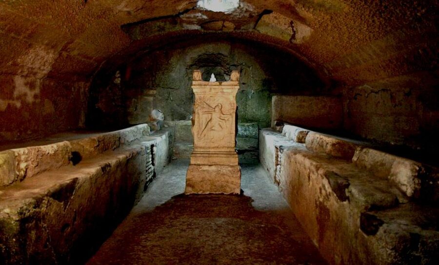 Rome: Tour of St. Clement's Basilica Underground Temples - Santo Stefano Rotondo adds a darker second act