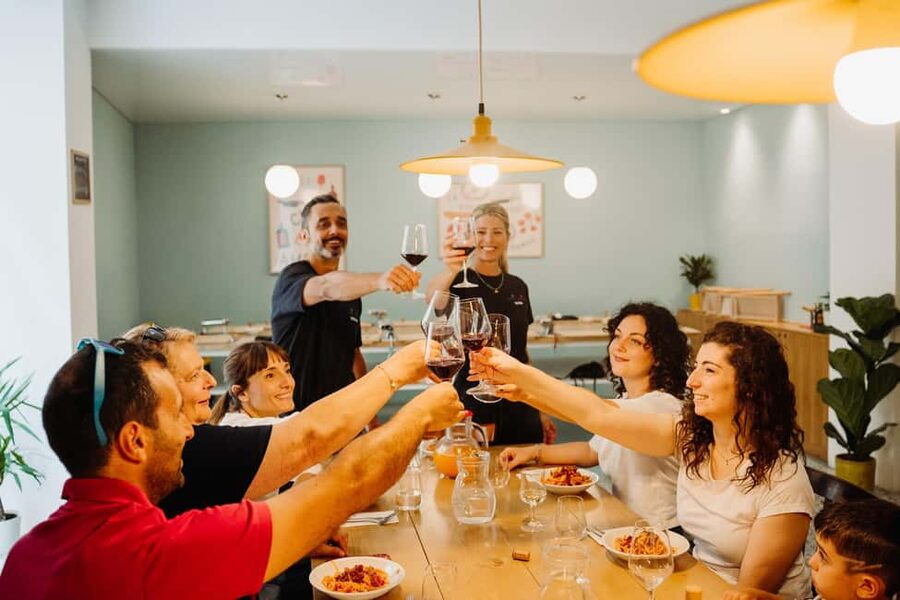 Rome: Traditional Pasta Making Class with Wine & Gelato - Key points to know