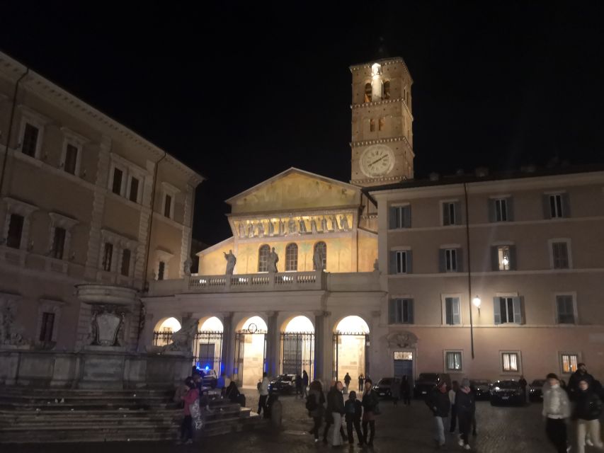 Rome: Trastevere & Campo de Fiori Street Food Walking Tour - Campo de’ Fiori beyond the postcard view
