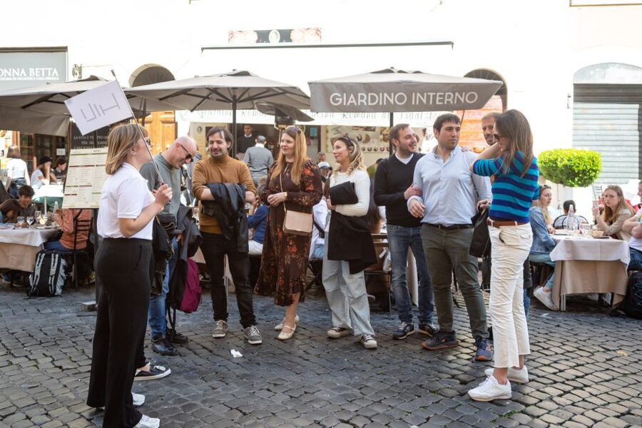 Rome: Trastevere & Campo de Fiori Street Food Walking Tour - Finishing with gelato in Trastevere