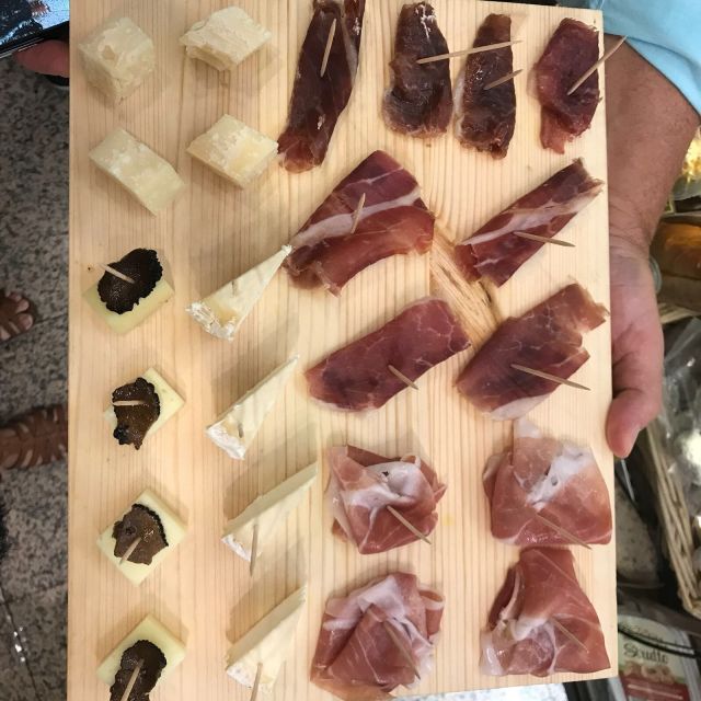 Rome: Trastevere Guided Food and Wine Tour with 20+ Tastings - Ending with gelato and a useful lesson