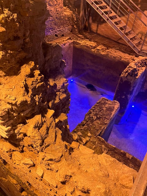 Rome: Trevi Fountain District Underground Tour and Ice Cream - Why Vicus Caprarius adds meaning to Trevi Fountain