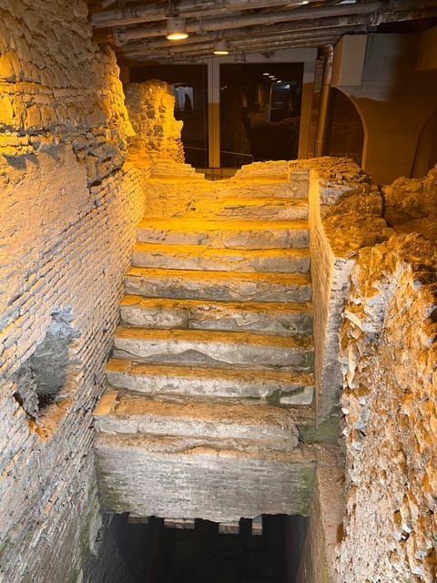 Rome: Trevi Fountain District Underground Tour and Ice Cream - How much value do you get for $52?