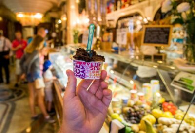 Trevi Fountain, Spanish Steps & Pantheon Walking Tour