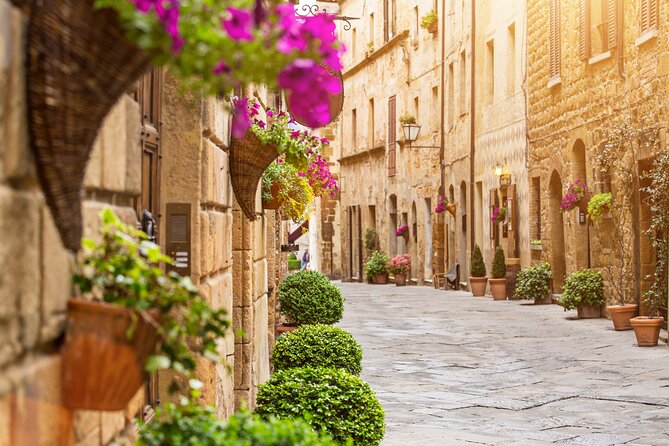 Rome: Tuscany & Montepulciano Day Trip with Lunch & Wine Tasting - The Coach Ride Through Val d’Orcia