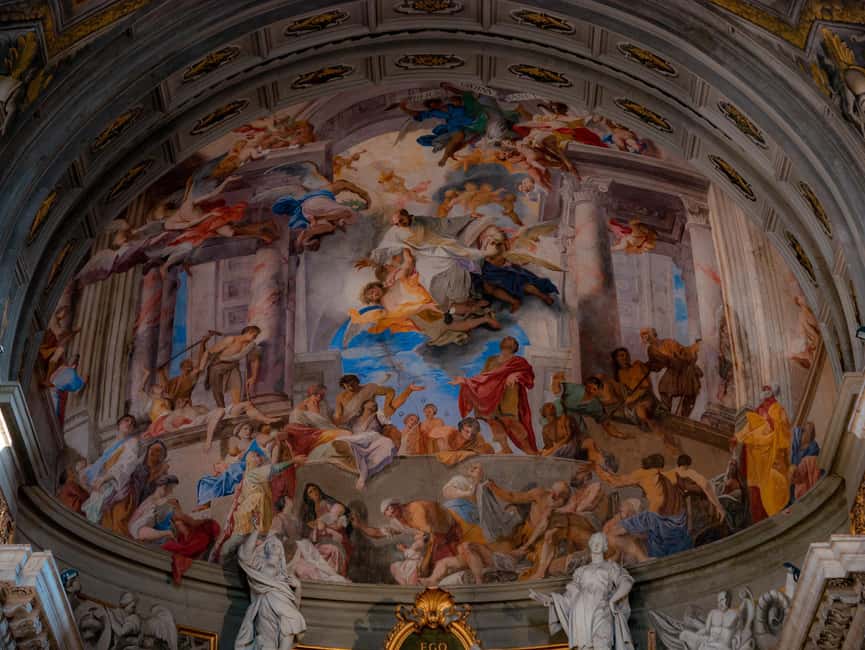 Rome: Under the Moonlight Evening Walking Tour - Trevi Fountain: the busiest stop on the route