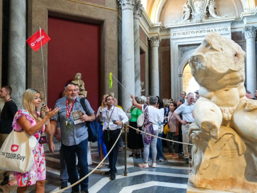 Rome: Vatican Evening Tour with Sistine Chapel and Museums - Raphael Rooms and the art of looking up