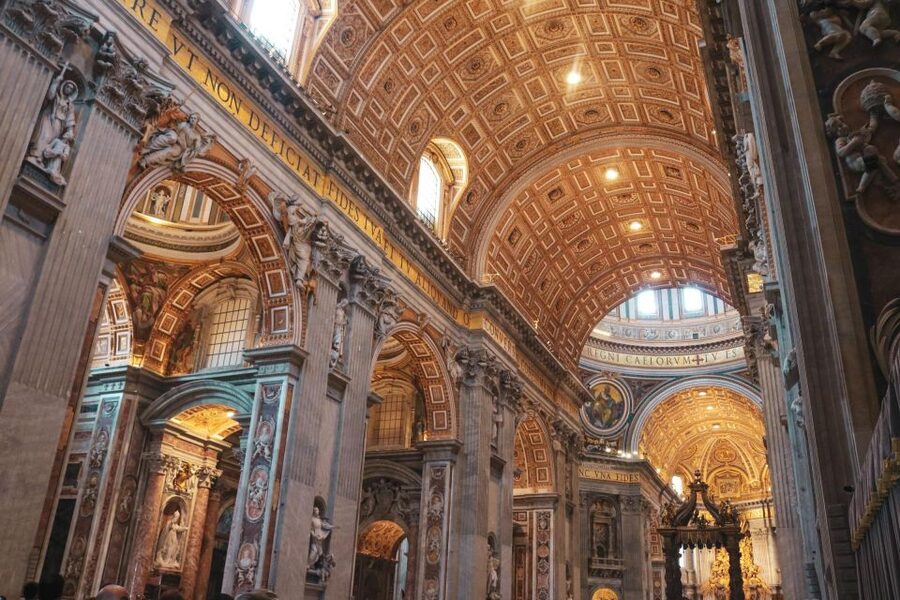 Rome: Vatican Museums and Sistine Chapel Guided Tour - Why a guide matters inside the Vatican Museums