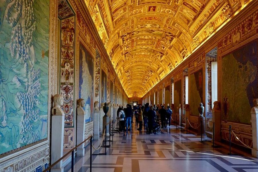 Rome: Vatican Museums and Sistine Chapel Guided Tour - Raphael’s Rooms: the artistic high point before the chapel