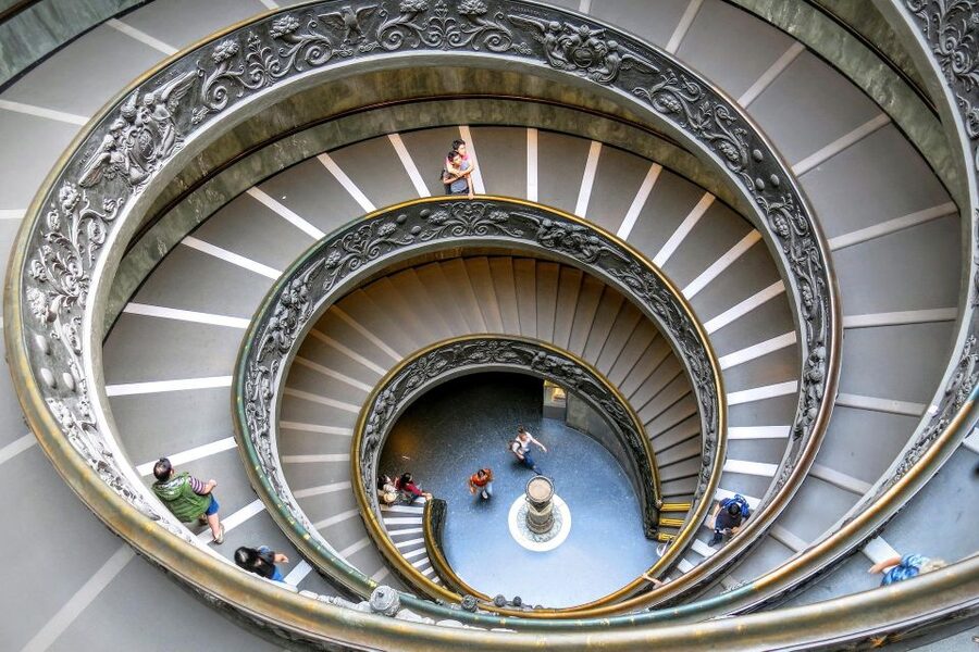 Rome: Vatican Museums and Sistine Chapel Guided Tour - Crowds, heat, and the real meaning of skip-the-line entry